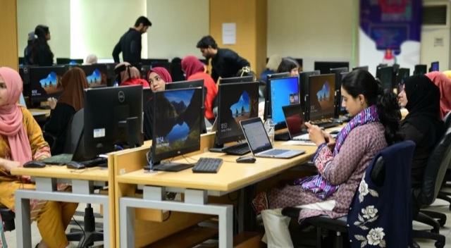 paid-internship-programme-offers-new-pathway-to-employment-for-bs-graduates