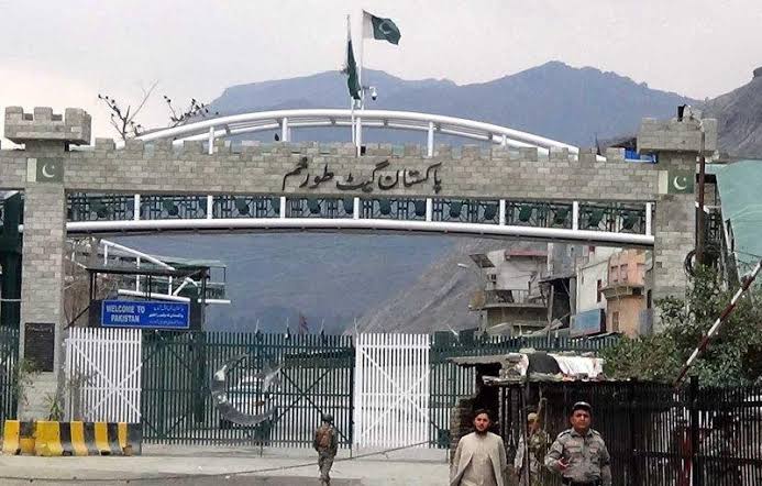 keep-politics-out-of-trade-traders-demand-torkham-reopening
