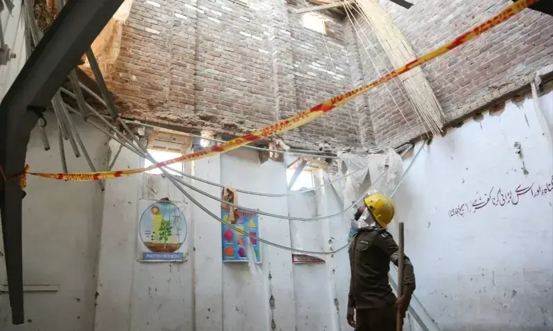 school-owners-failed-to-address-complaints-before-roof-collapse-fir-alleges