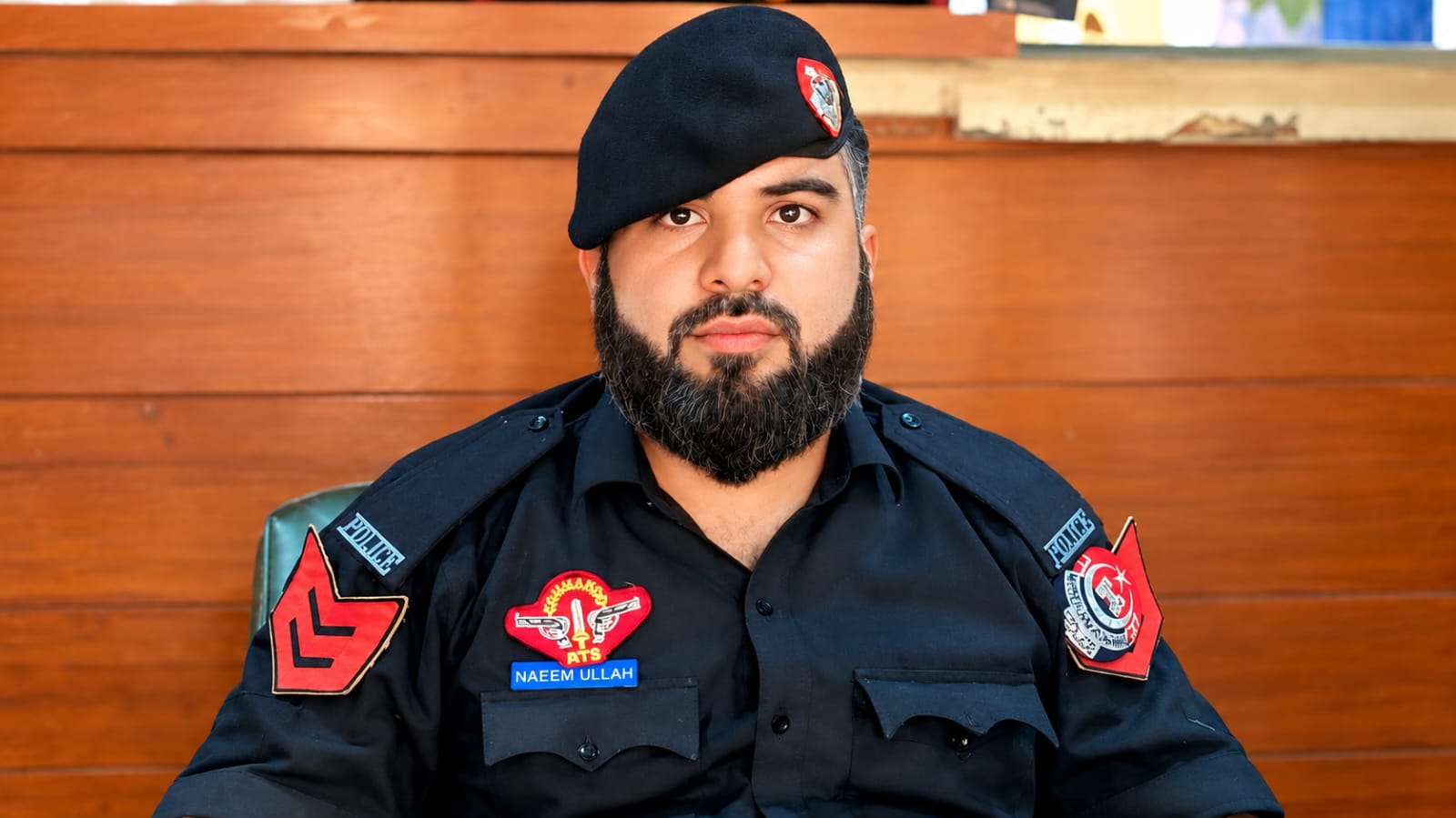 three-nowshera-police-personnel-reportedly-abducted-on-kohat-road
