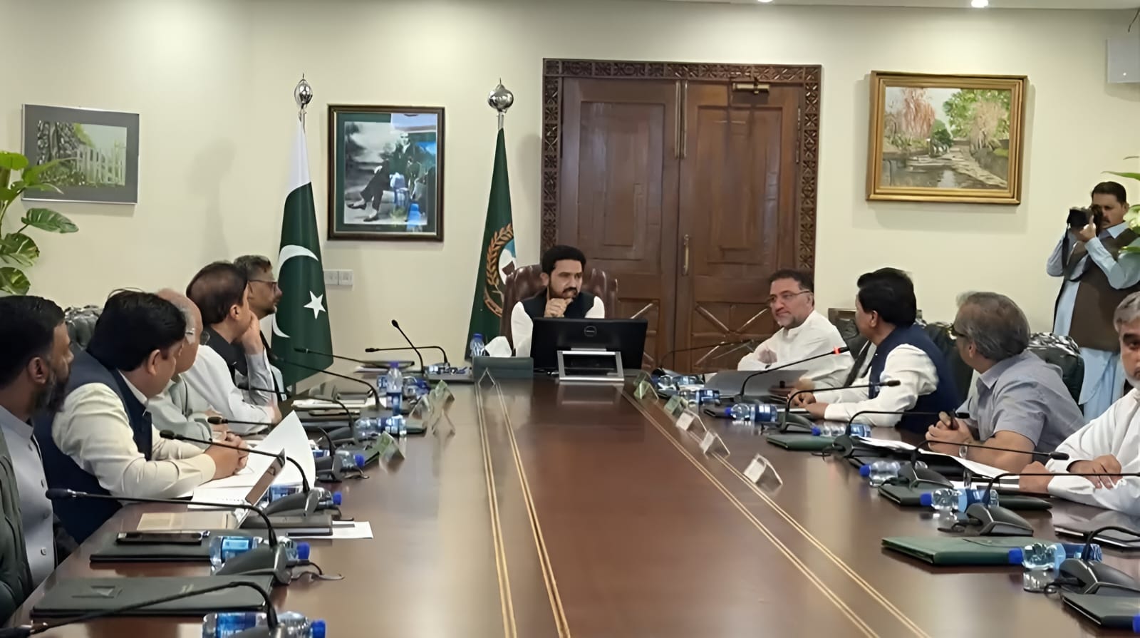 sohail-afridi-orders-fast-track-work-on-new-hospitals-in-kp