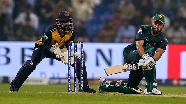 farhan-wants-aggressive-start-as-pakistan-face-sri-lanka