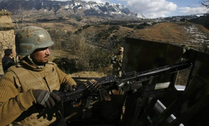 494680-pakistanarmycheckpostsecurityreuters-1358315361-780x470