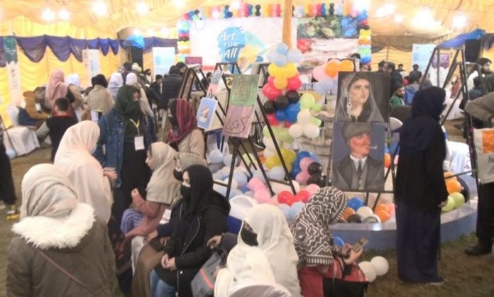 Peshawar Paraplegic Center arranges painting exhibition for persons with disabilities.