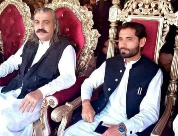 ex-minister-ali-amin-gandapurs-personal-secretary-turns-out-to-be-an-afghan-citizen