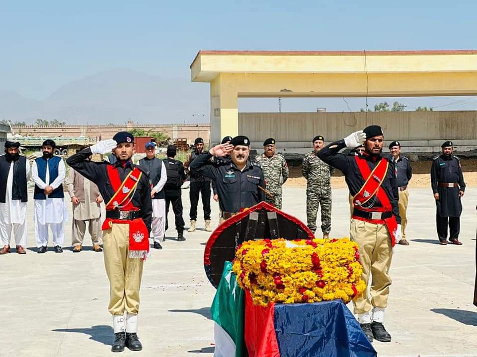 a-policeman-martyred-in-a-terror-attack-in-district-khyber