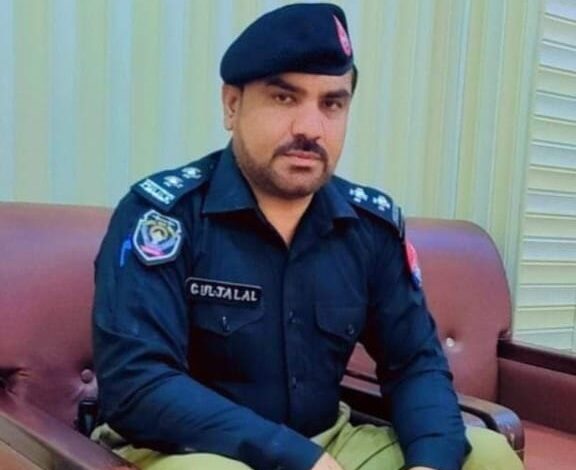 police-sub-inspector-succumbs-to-injuries-in-peshawar