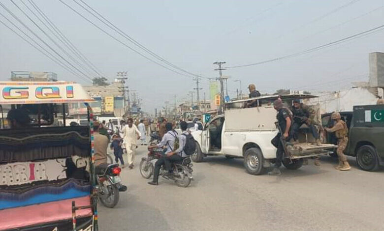 fatal-blast-in-dera-ismail-khan-targets-security-convoy